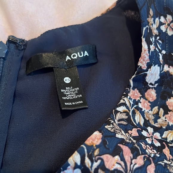 AQUA NAVY FLORAL MINI DRESS - Picture 3 of 10